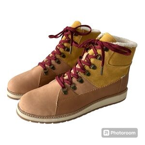 Toms Women’s Mesa Waterproof Ankle Boot Faux Fur Color Block Size 11 NWOB